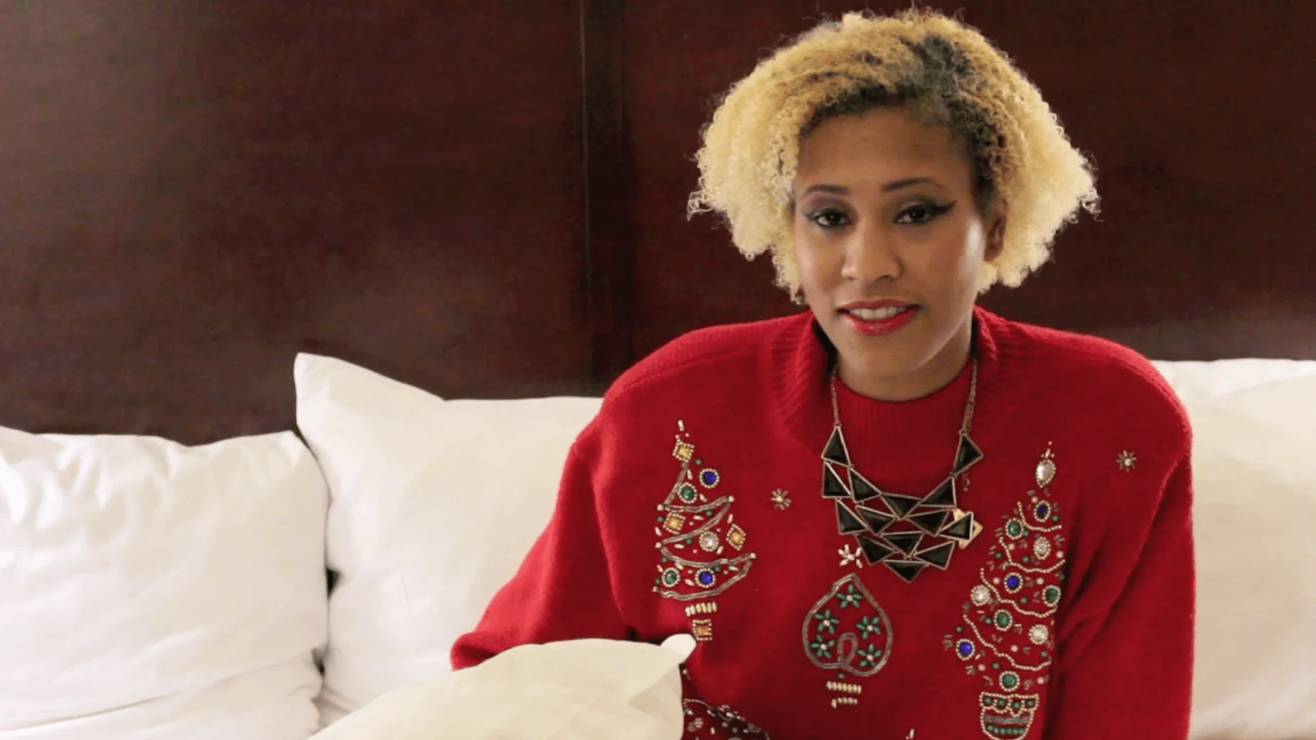 dixon munro at the rosen inn during supposed to be in love music video shoot.